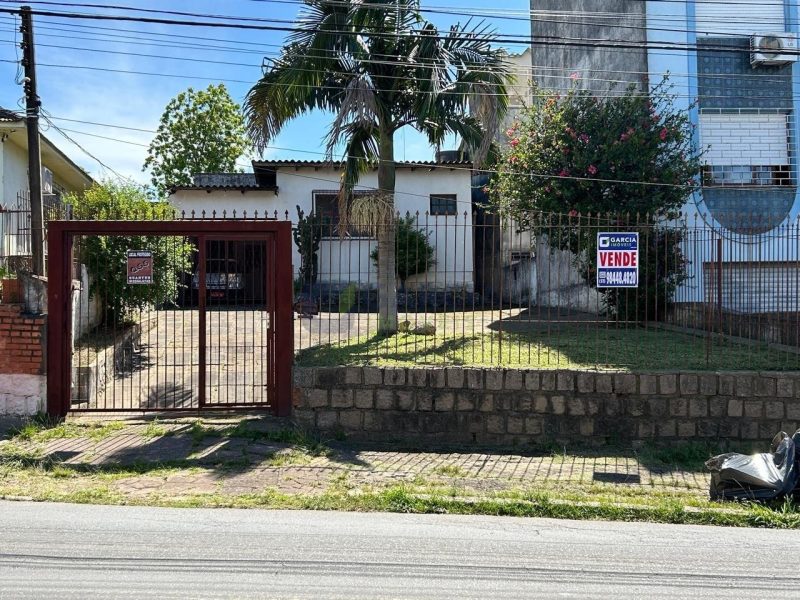 Terreno com 410m², 1 vaga no bairro Jardim Sabará em Porto Alegre