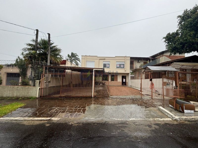 Apartamento com 70m², 2 dormitórios, 1 suíte no bairro São Sebastião em Porto Alegre