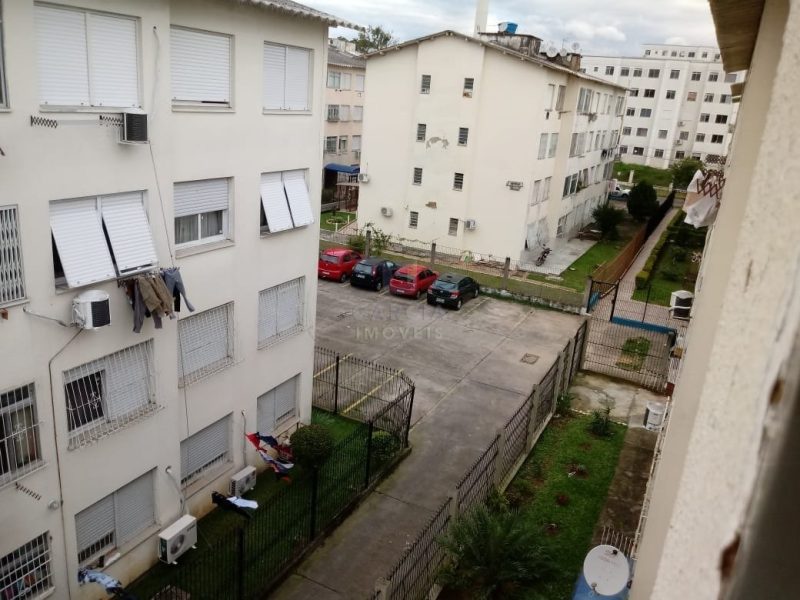 Apartamento com 33m², 1 dormitório, 1 vaga no bairro Jardim Leopoldina em Porto Alegre