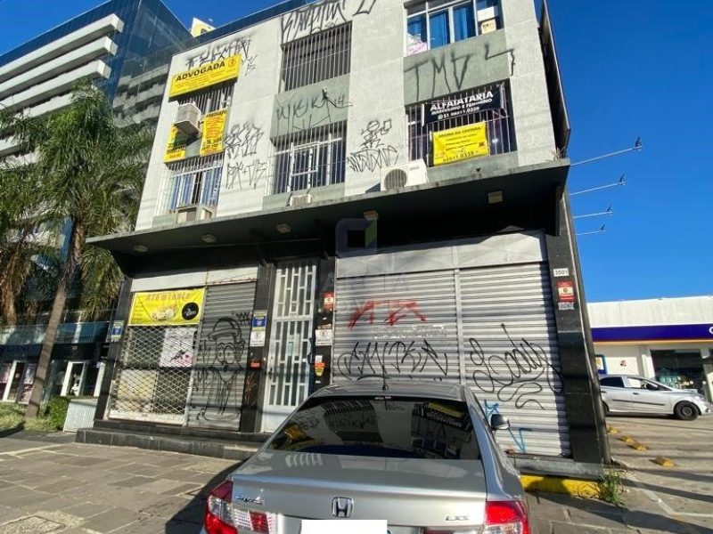 Loja com 100m² no bairro Cristo Redentor em Porto Alegre