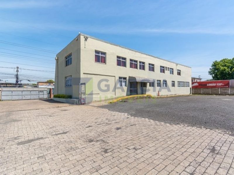 Prédio com 2.042m² no bairro Navegantes em Porto Alegre