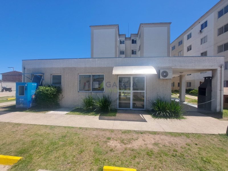 Apartamento com 41m², 2 dormitórios, 1 vaga no bairro Restinga em Porto Alegre