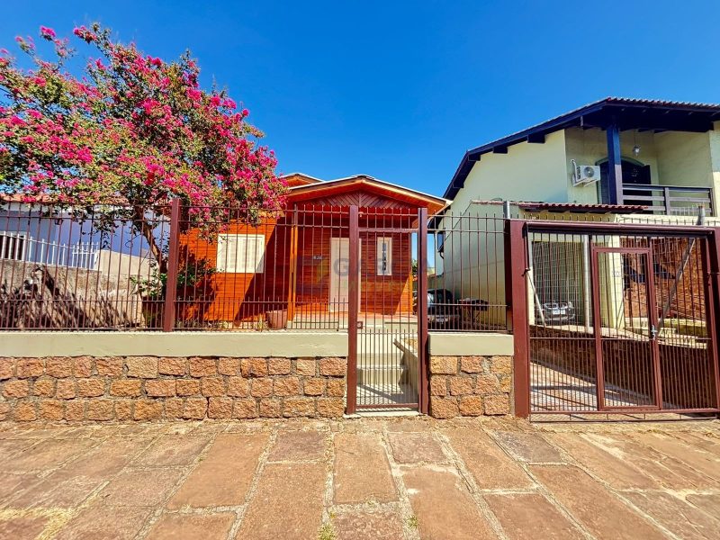 Terreno com 330m² no bairro Sarandi em Porto Alegre