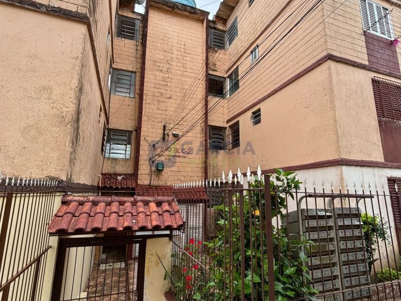 Apartamento com 43m², 2 dormitórios no bairro Rubem Berta em Porto Alegre