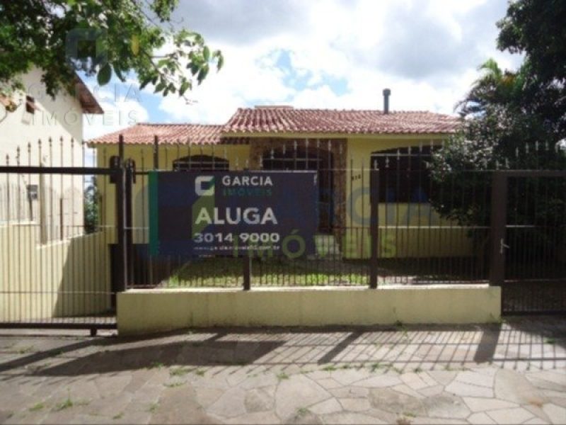 Casa com 280m², 3 dormitórios, 1 suíte, 4 vagas no bairro Sarandi em Porto Alegre