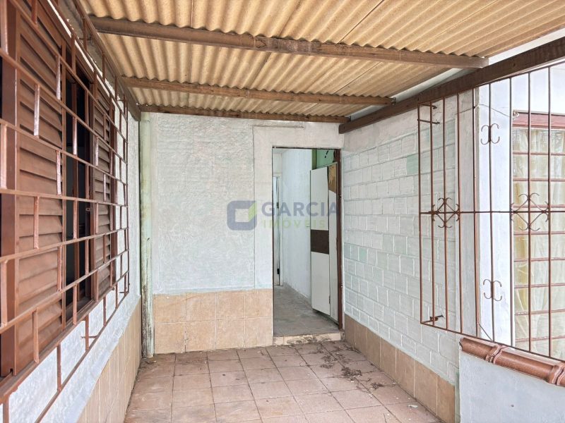 Depósito com 100m² no bairro Sarandi em Porto Alegre