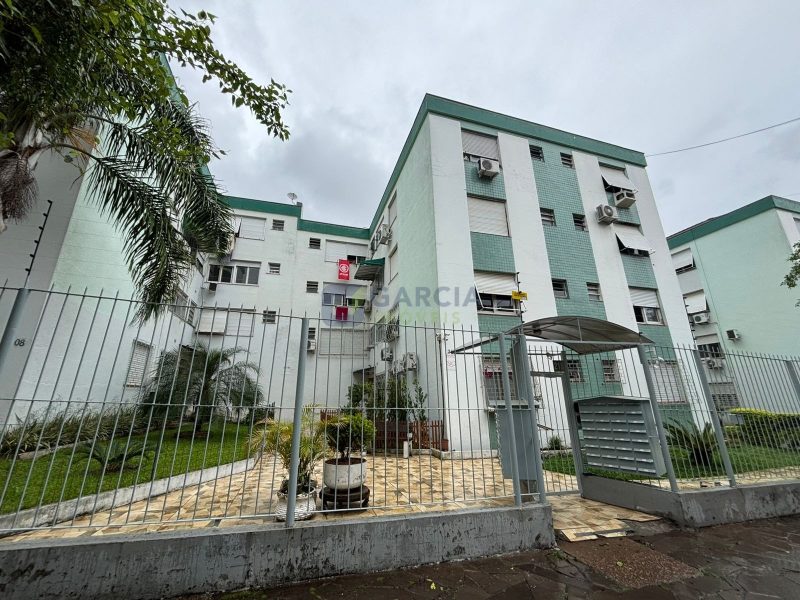 Apartamento com 45m², 1 dormitório no bairro Vila Ipiranga em Porto Alegre