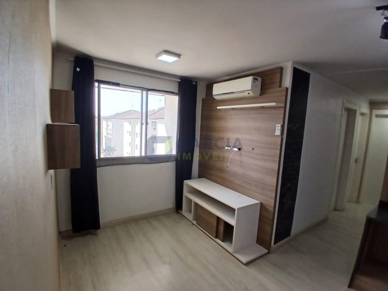 Apartamento com 42m², 2 dormitórios, 1 vaga no bairro Sarandi em Porto Alegre