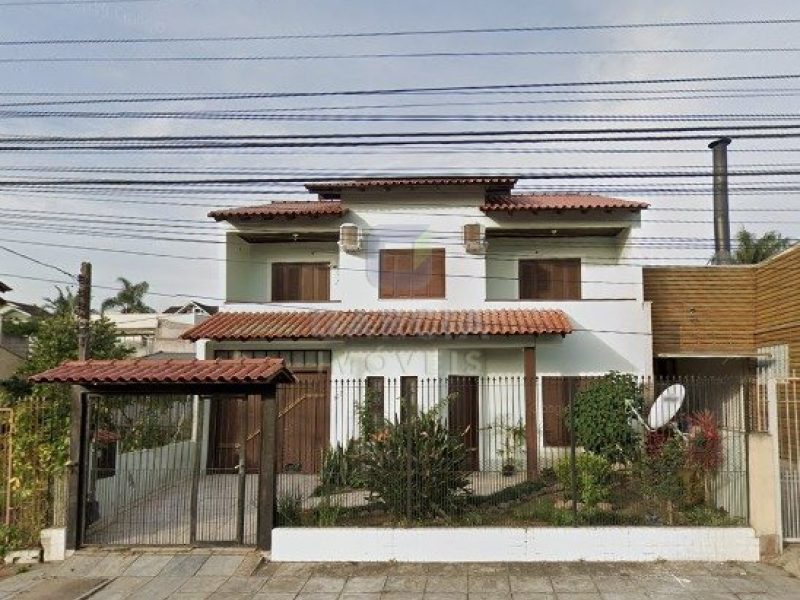 Casa com 250m², 3 dormitórios, 1 suíte, 2 vagas no bairro Sarandi em Porto Alegre
