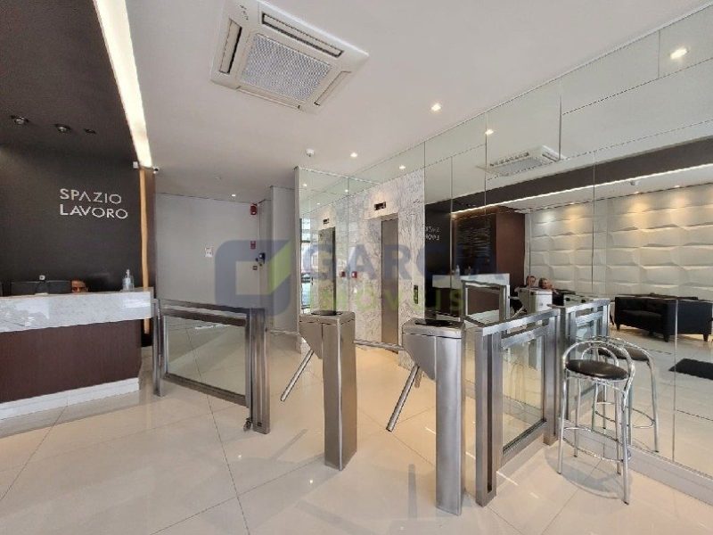 Sala Comercial com 25m² no bairro Auxiliadora em Porto Alegre