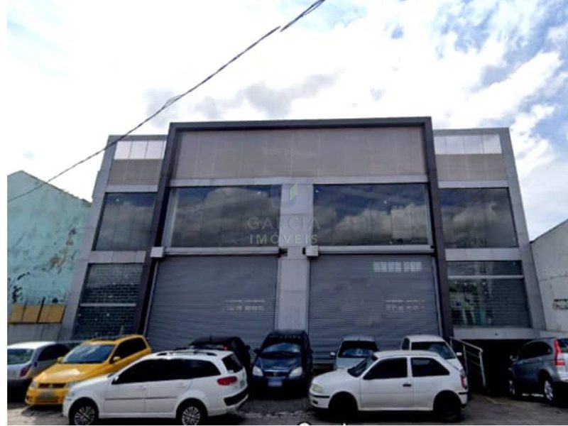Prédio com 700m² no bairro Navegantes em Porto Alegre