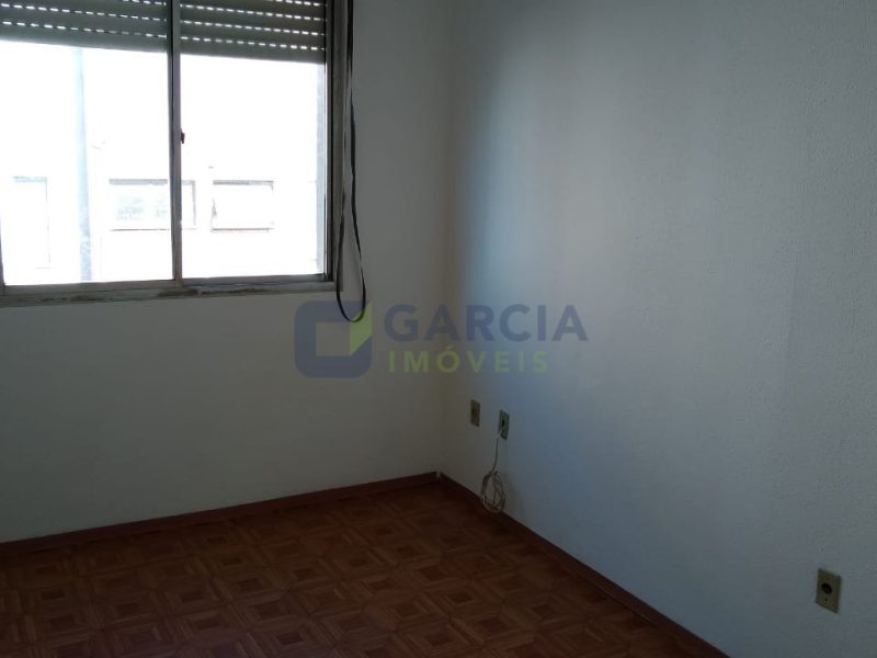 Apartamento com 53m², 2 dormitórios, 1 vaga no bairro Santa Rosa de Lima em Porto Alegre